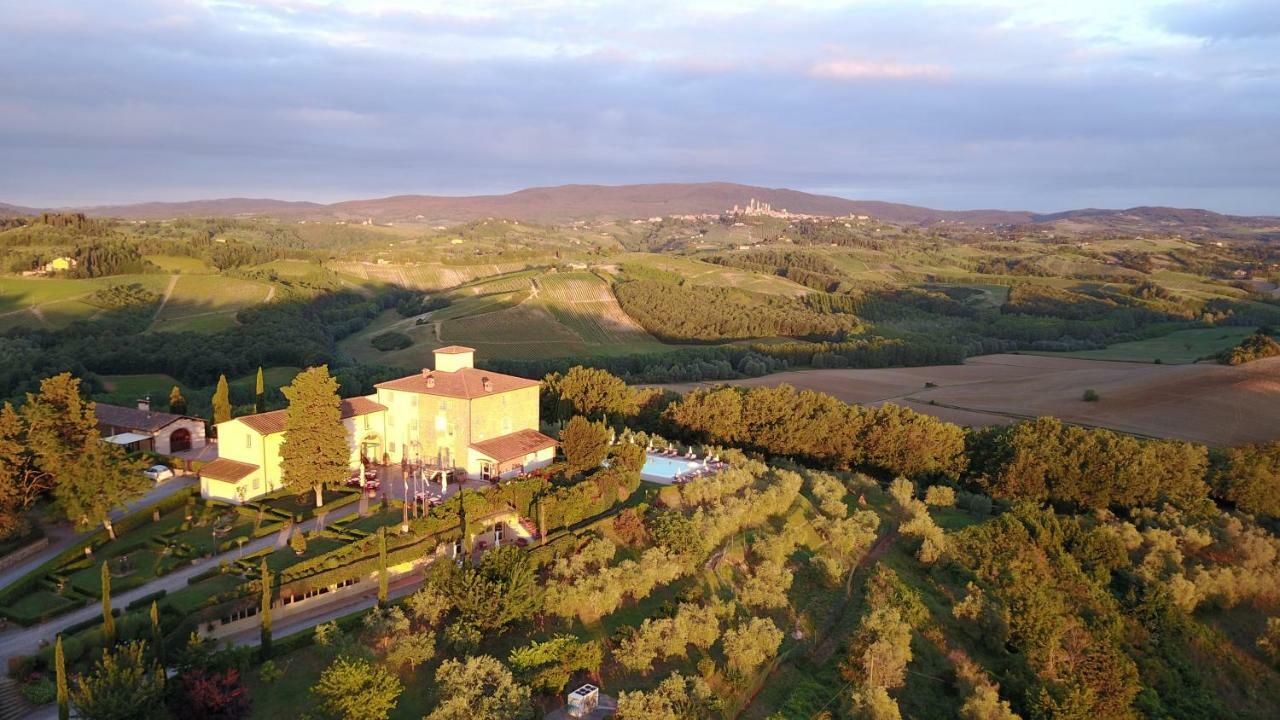 Castello Di Fulignano Soarzio Panoramic Apartment Σαν Τζιμινιάνο Εξωτερικό φωτογραφία